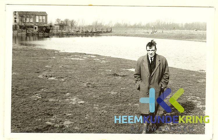 hoogwater RWS Coll.HK Rijnwaarden 1970