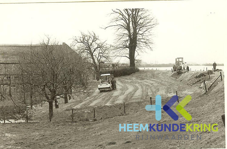 hoogwater RWS Coll.HK Rijnwaarden 1970