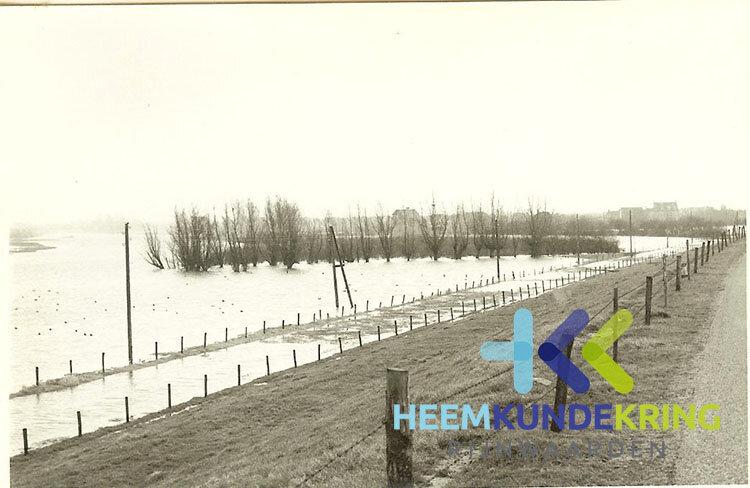 hoogwater RWS Coll.HK Rijnwaarden 1970