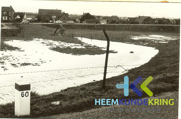 hoogwater RWS Coll.HK Rijnwaarden 1970